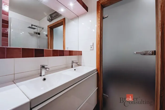 Prodej bytu 2+kk, Strážné, 54 m2