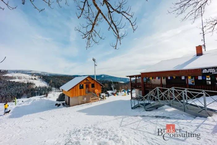 Prodej bytu 2+kk, Strážné, 54 m2