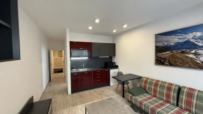 Pronájem bytu 2+kk, Zlín - Malenovice, Hřebíčkova, 34 m2