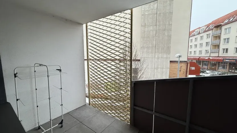 Pronájem bytu 2+kk, Zlín - Malenovice, Hřebíčkova, 34 m2