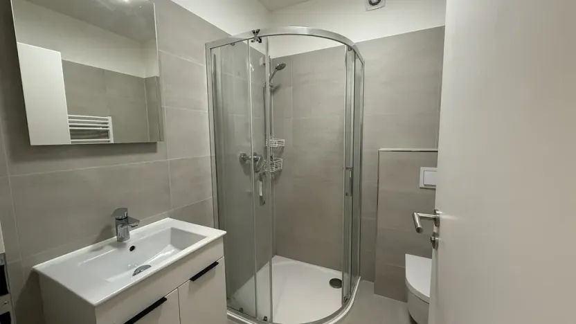 Pronájem bytu 2+kk, Zlín - Malenovice, Hřebíčkova, 34 m2