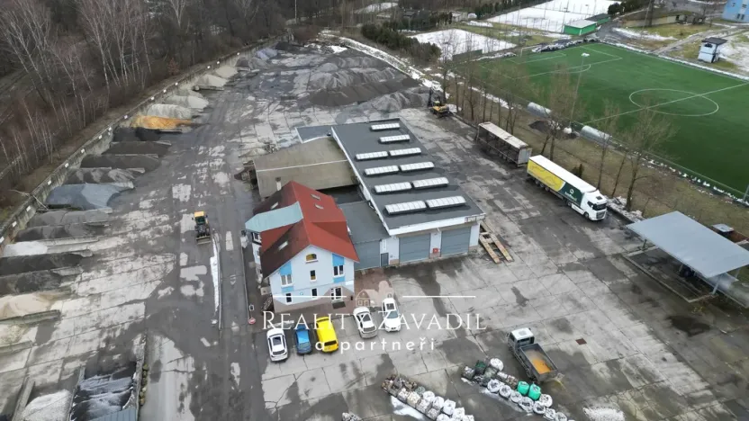 Pronájem výrobních prostor, Horní Suchá, 1023 m2