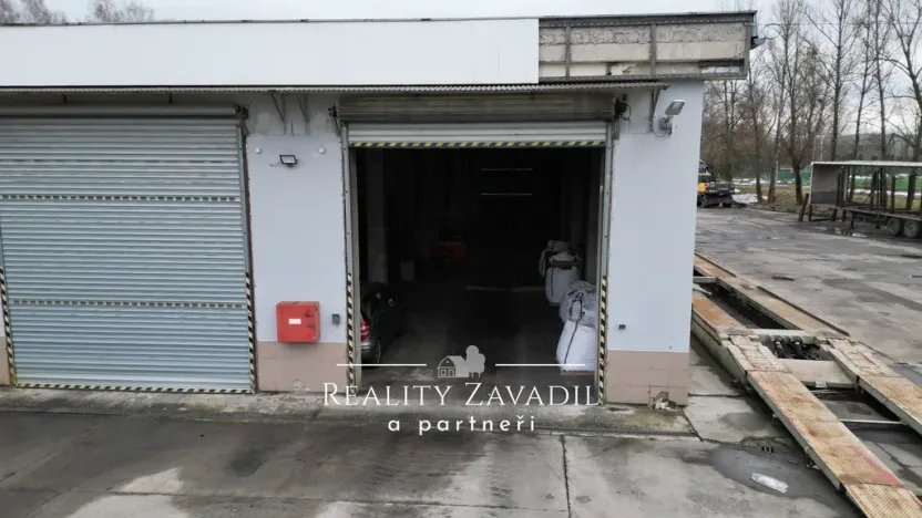 Pronájem výrobních prostor, Horní Suchá, 1023 m2