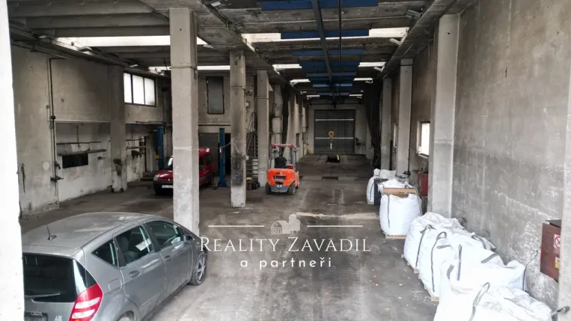 Pronájem výrobních prostor, Horní Suchá, 1023 m2