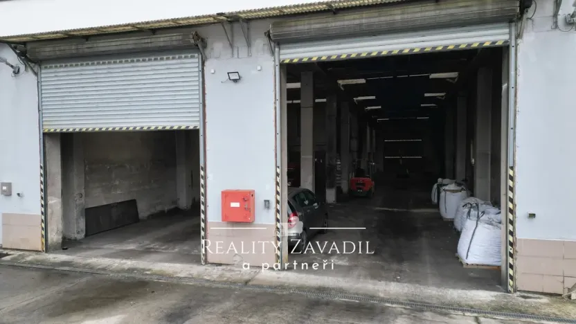 Pronájem výrobních prostor, Horní Suchá, 1023 m2