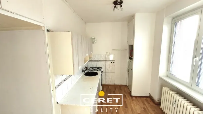 Prodej bytu 2+1, Žatec, Hájkova, 53 m2