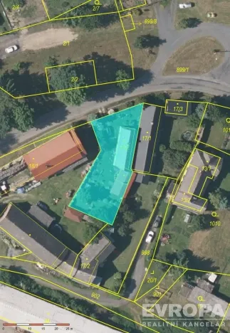 Prodej rodinného domu, Bezvěrov - Chudeč, 180 m2