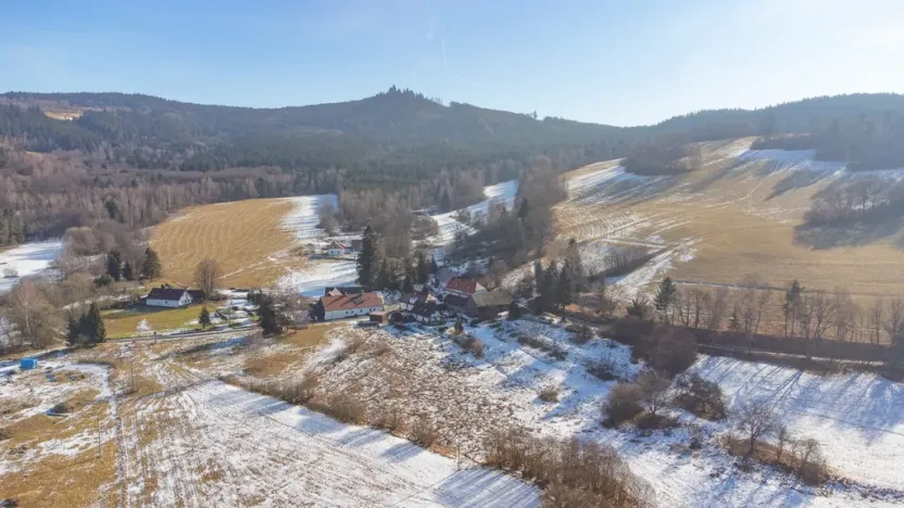 Prodej pozemku pro bydlení, Kašperské Hory - Dolní Dvorce, 3517 m2