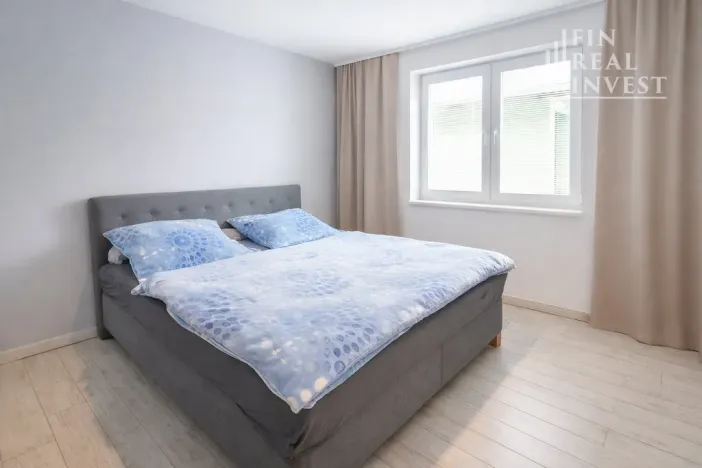 Prodej rodinného domu, Hovorany, 328 m2