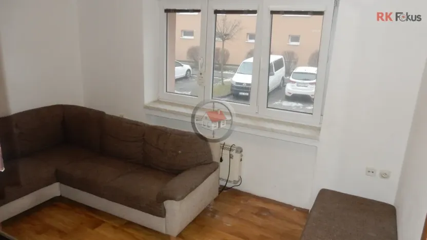 Pronájem bytu 1+kk, Třebíč - Horka-Domky, Václavské nám., 20 m2