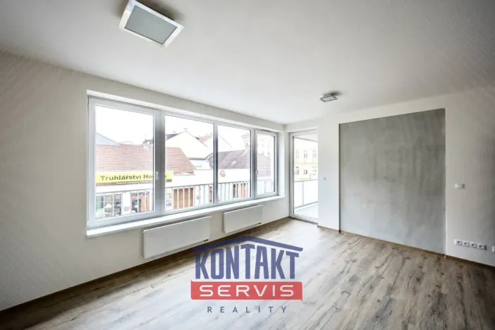 Pronájem bytu 2+kk, České Budějovice, B. Smetany, 64 m2