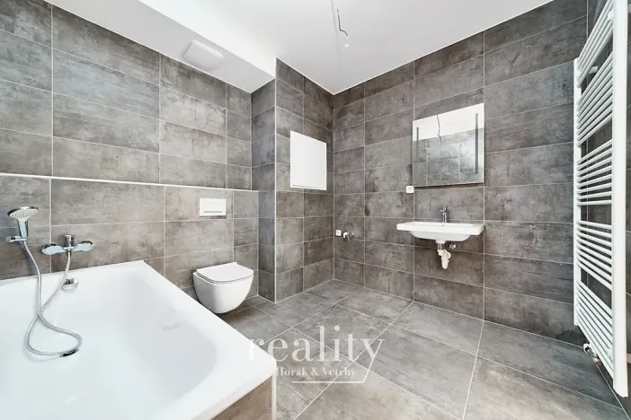 Pronájem bytu 1+kk, Znojmo, Kosmákova, 58 m2