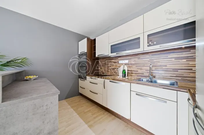 Prodej bytu 3+kk, Olomouc, Jeremiášova, 84 m2