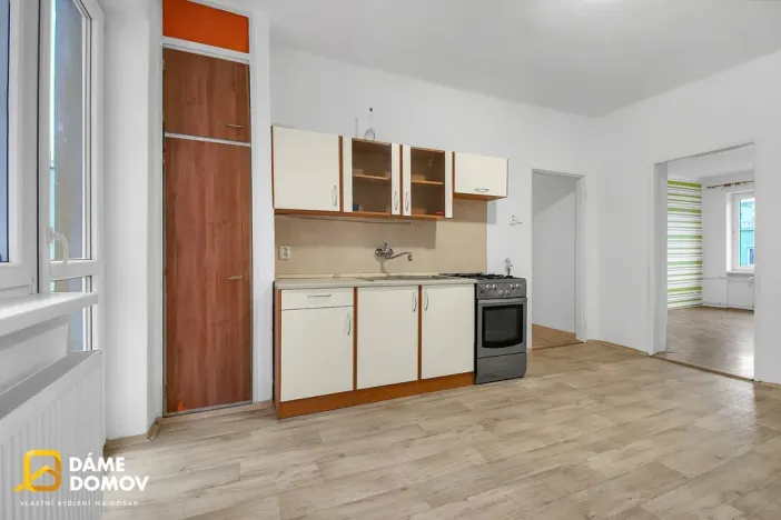 Pronájem bytu 2+1, Zlín, Dlouhá, 66 m2