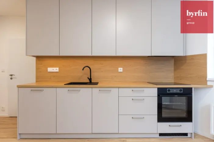 Prodej bytu 1+kk, Opava, Rolnická, 28 m2