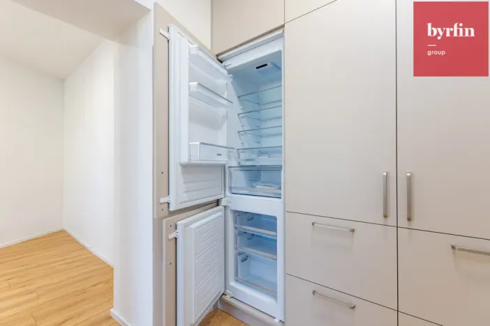 Prodej bytu 1+kk, Opava, Rolnická, 28 m2