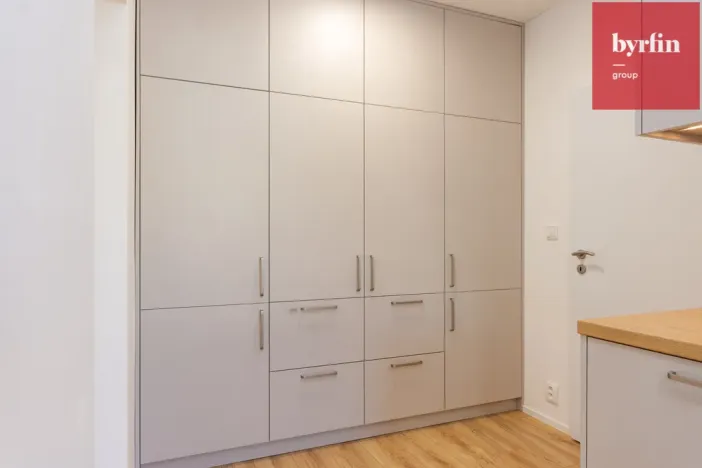 Prodej bytu 1+kk, Opava, Rolnická, 28 m2