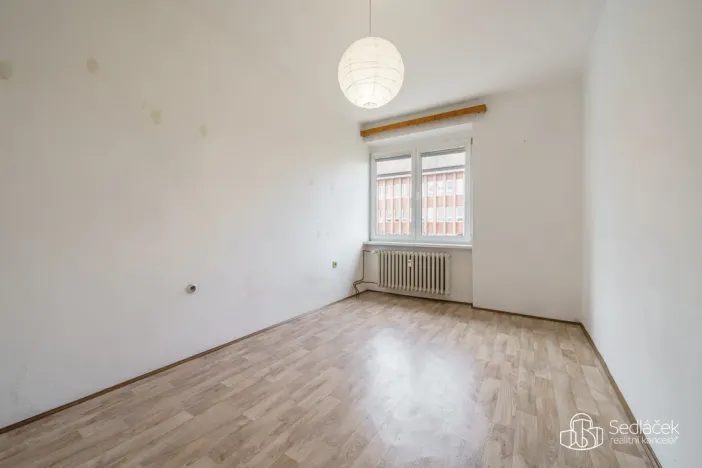 Prodej bytu 3+1, Sokolov, Jednoty, 75 m2