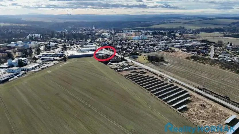 Prodej výrobních prostor, Bechyně, U Vodojemu, 496 m2