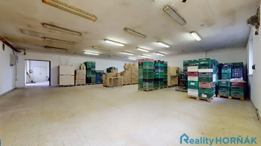 Prodej výrobních prostor, Bechyně, U Vodojemu, 496 m2