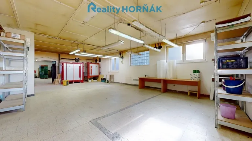 Prodej výrobních prostor, Bechyně, U Vodojemu, 496 m2