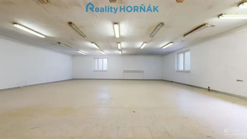 Prodej výrobních prostor, Bechyně, U Vodojemu, 496 m2