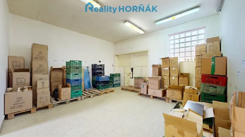 Prodej výrobních prostor, Bechyně, U Vodojemu, 496 m2