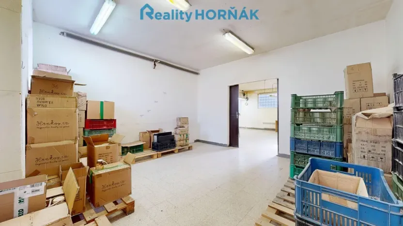 Prodej výrobních prostor, Bechyně, U Vodojemu, 496 m2