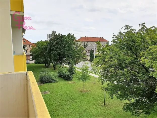 Pronájem bytu 1+1, Šlapanice, Brněnská, 33 m2