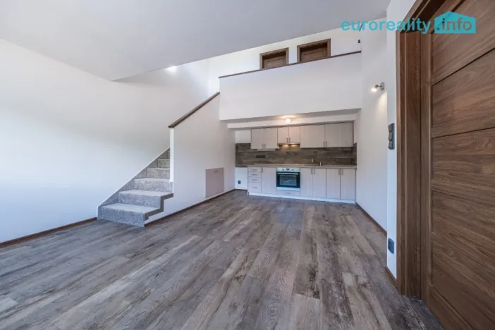 Pronájem bytu 3+kk, Bělá pod Bezdězem, Mladoboleslavská, 84 m2