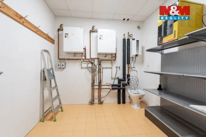 Pronájem obchodního prostoru, Žďár nad Sázavou - Žďár nad Sázavou 1, Brněnská, 1224 m2