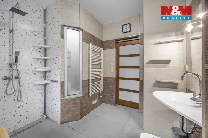 Prodej rodinného domu, Skřivany, V Sádku, 66 m2