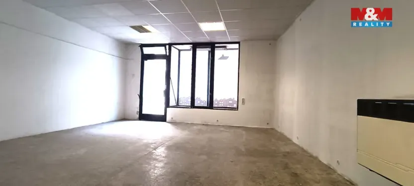 Pronájem obchodního prostoru, Opava, Krnovská, 50 m2