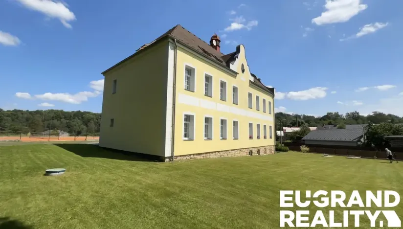 Prodej ubytování, Mikulášovice, 700 m2