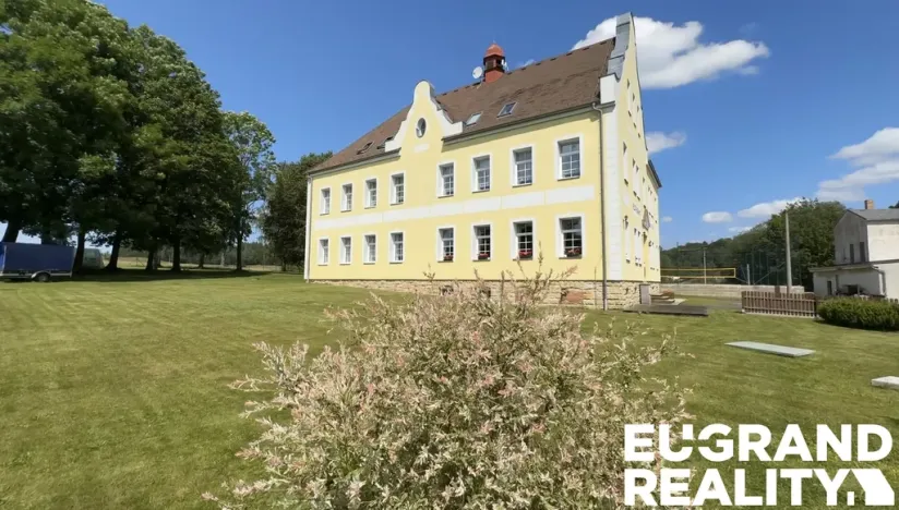 Prodej ubytování, Mikulášovice, 700 m2