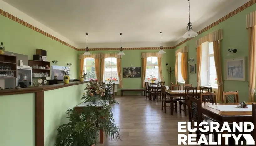 Prodej ubytování, Mikulášovice, 700 m2