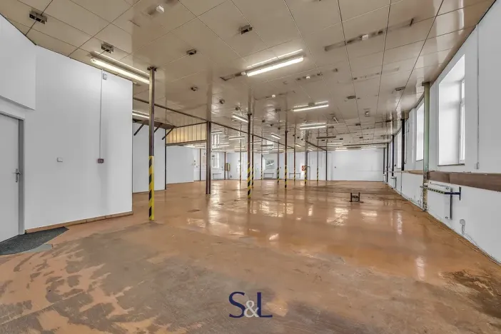 Prodej výrobních prostor, Nový Bor, Sklářská, 6477 m2