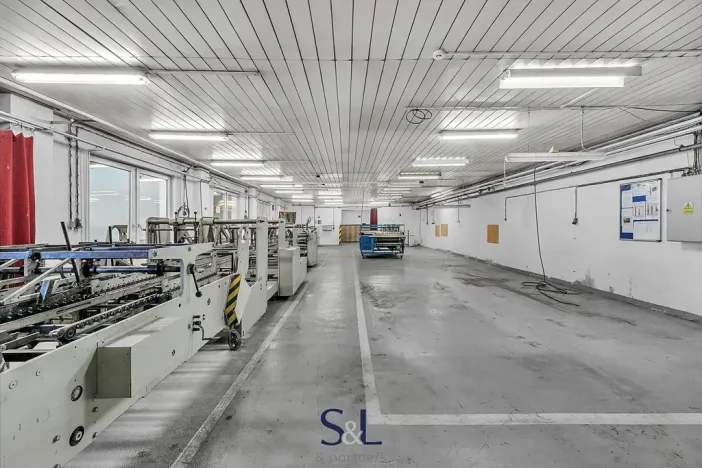 Prodej výrobních prostor, Nový Bor, Sklářská, 6477 m2