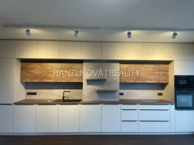 Pronájem bytu 3+kk, České Budějovice, Hálkova, 50 m2