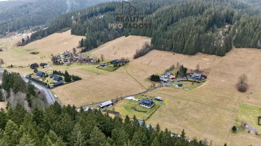 Prodej pozemku pro bydlení, Velké Karlovice, 45173 m2