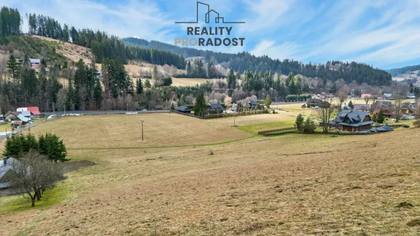 Prodej pozemku pro bydlení, Velké Karlovice, 45173 m2