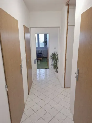 Pronájem bytu 3+1, Praha, Zdiměřická, 73 m2