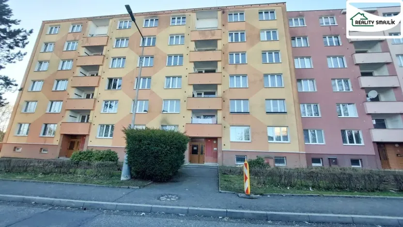 Pronájem bytu 1+kk, Cheb, Šeříková, 19 m2