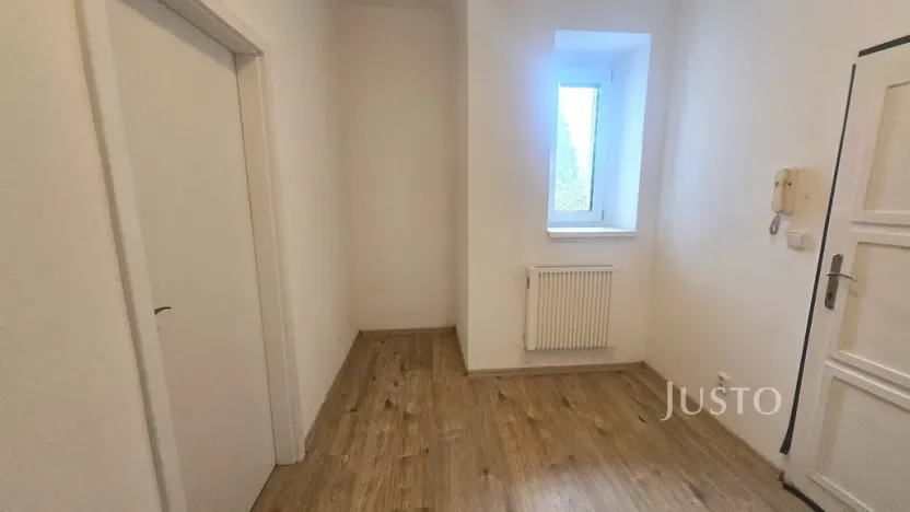 Pronájem bytu 1+1, Písek - Budějovické Předměstí, Harantova, 34 m2