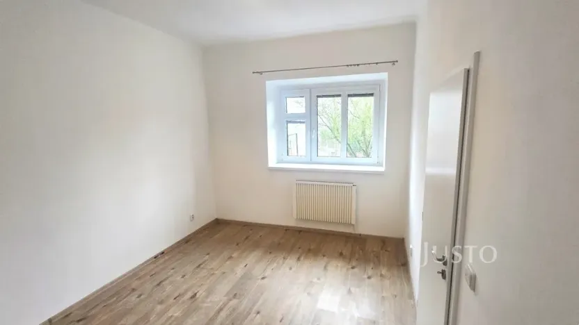 Pronájem bytu 1+1, Písek - Budějovické Předměstí, Harantova, 34 m2