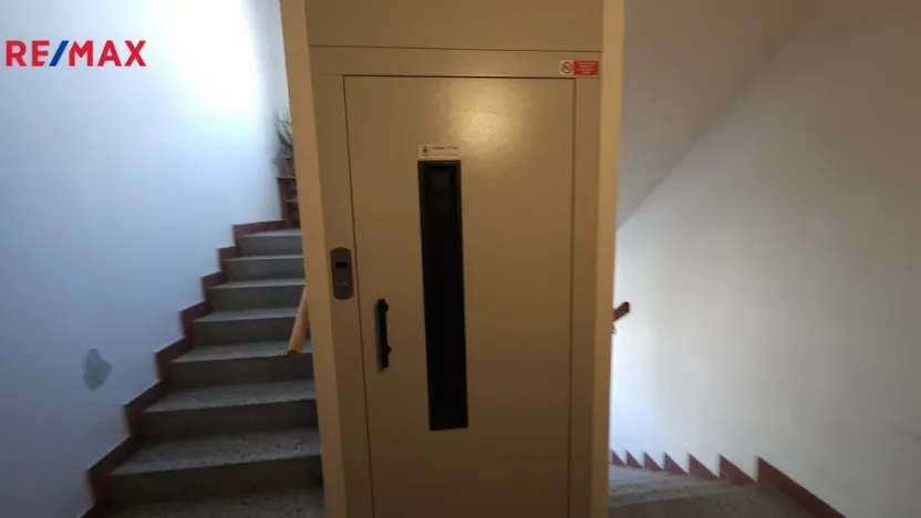 Pronájem bytu 2+kk, Písek - Pražské Předměstí, Vinařického, 46 m2