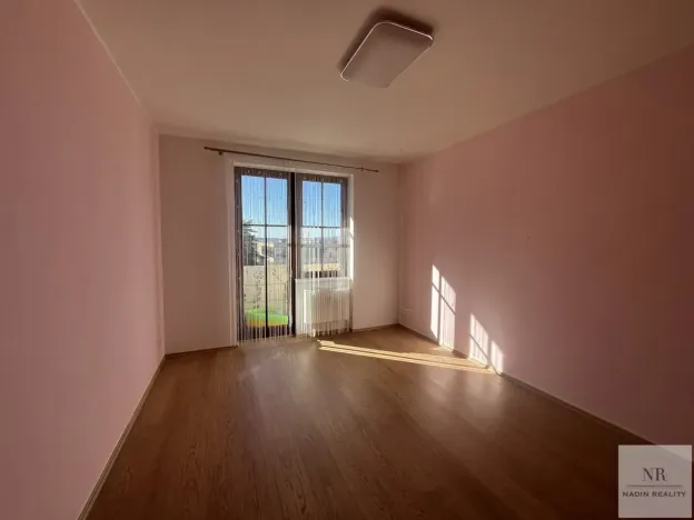 Pronájem bytu 4+kk, Karlovy Vary, Svahová, 111 m2