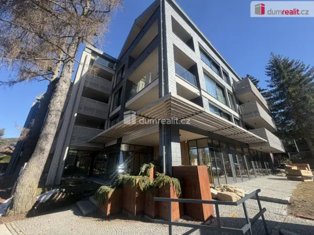 Prodej obchodního prostoru, Harrachov, 45 m2