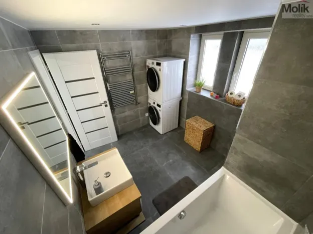 Pronájem bytu 2+1, Meziboří, Okružní, 58 m2