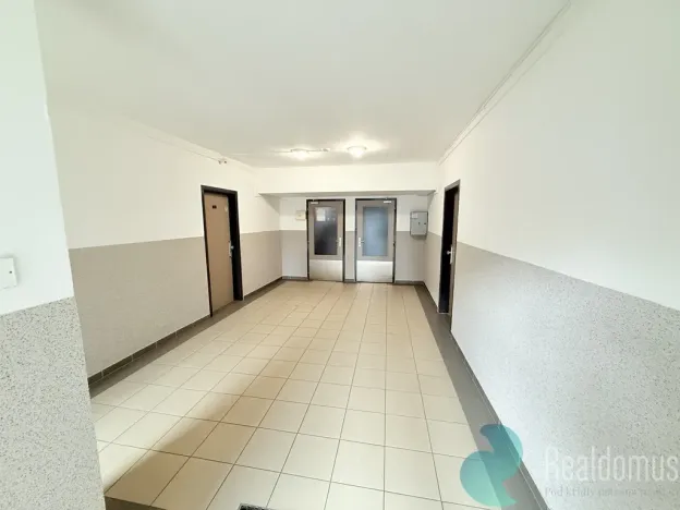 Pronájem bytu 2+kk, České Budějovice, Netolická, 42 m2